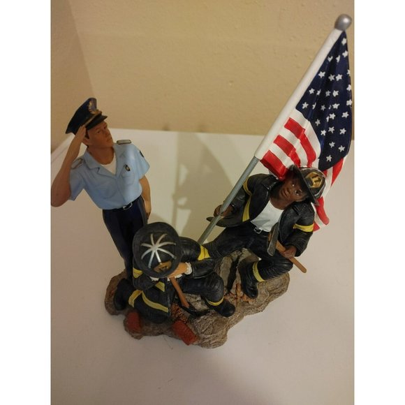 Other - HOME INTERIORS A HERO'S SALUTE A POCKETFUL OF HOPE 2002